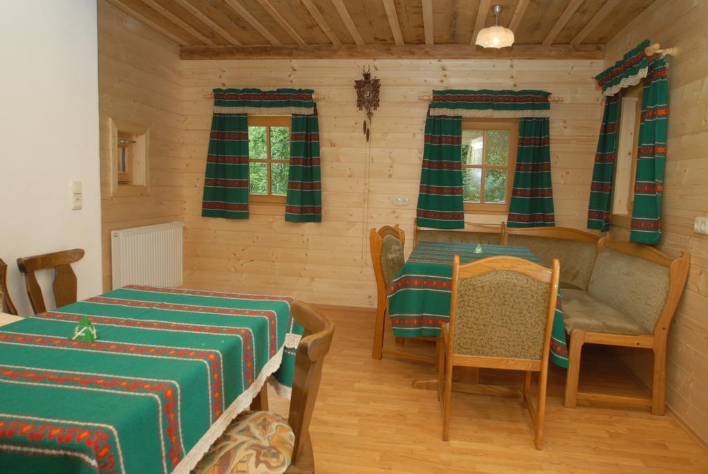 Ferienhaus Leitenbauer-Huabn Pernegg an der Mur Ruang foto